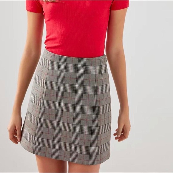 ARITZIA Babaton Modern Check Mini Skirt 4 - Picture 1 of 9
